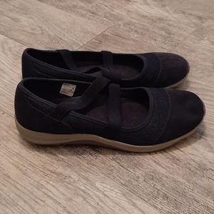 Lands End Size 11 Denim Walking shoe